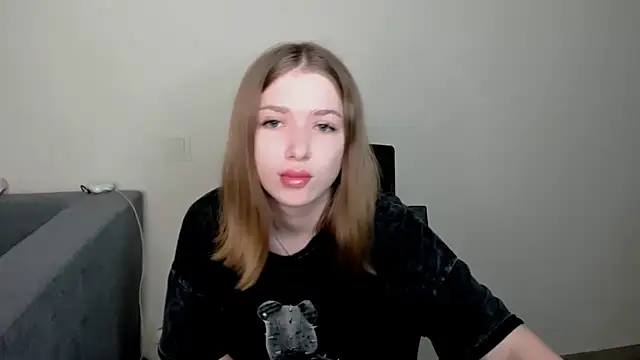 Chat +18 de ElleLuv_ ao vivo