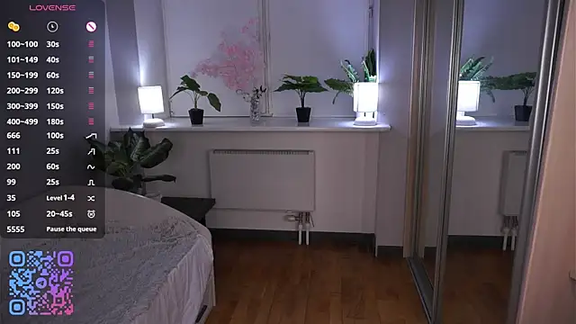 HannaHayles 即時 XXX 聊天