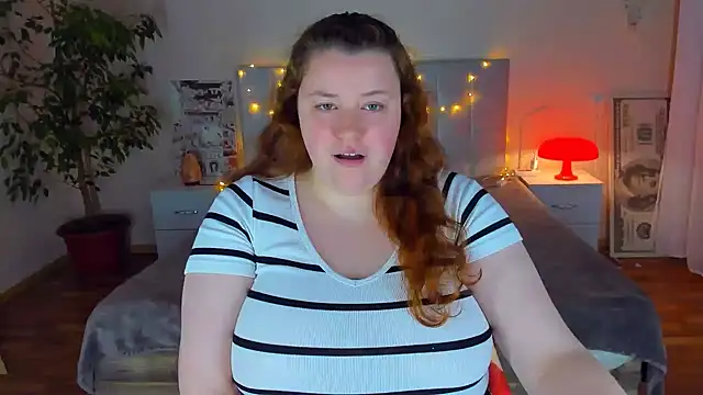 Chatroom XXX en direct de PolinaSalvatore