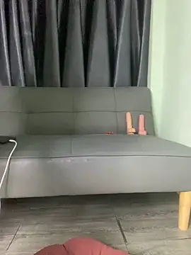 Ly_Coca2 Adlı Modelin Canlı XXX Sohbeti