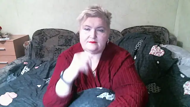 Lana555: онлайн-секс-чат