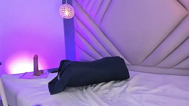 Ibbie_drastic's Live XXX Chat