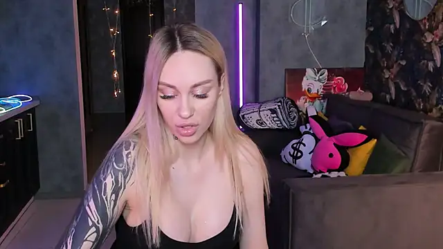 Blckmirrorr 即時 XXX 聊天