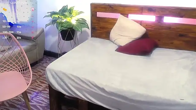 Yeseniaa25_ 即時 XXX 聊天