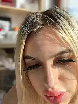 Steffi_Snowbunny 라이브 XXX 채팅