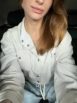 دردشة -AngelAri- الجنسية المباشرة