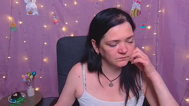 Вебкам-шоу LauraFinn