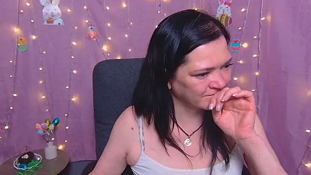 Онлайн чат XXX LauraFinn