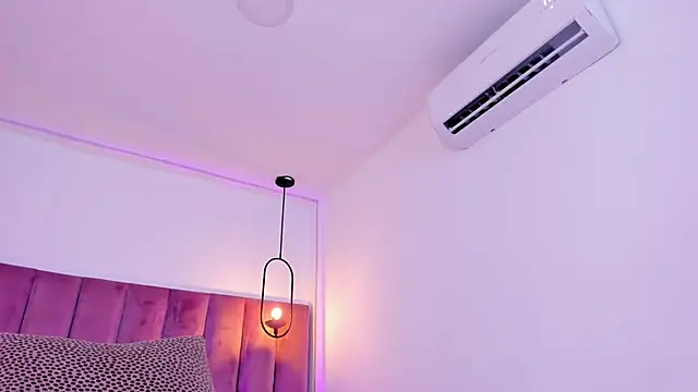 XXX chat uživo modela babepolly