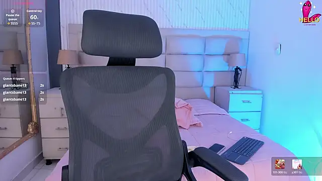 CarolineFyre – Live XXX-chat