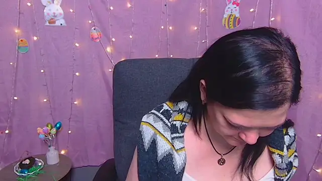 LauraFinn: онлайн-секс-чат