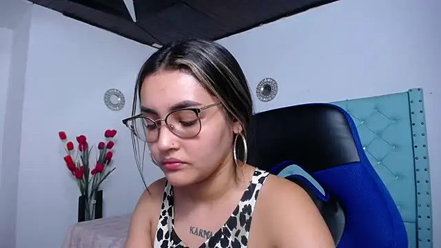 kathe-mills235's Live XXX Chat