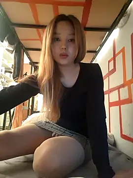 Chatroom XXX en direct de SherrylShaw