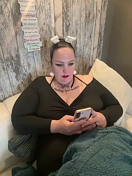 Noraya_ink Webcam-Show