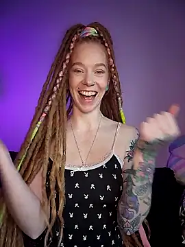 LucidLucy – Naživo XXX chat