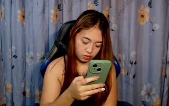 urlover_mae26 Live XXX-chat