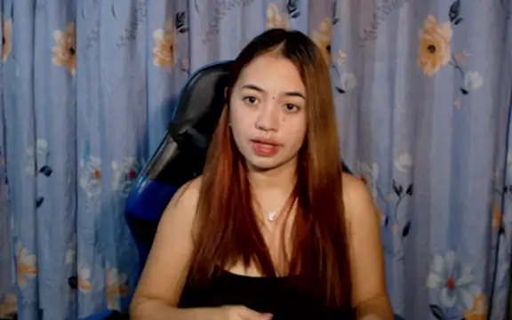 urlover_mae26 – Naživo XXX chat