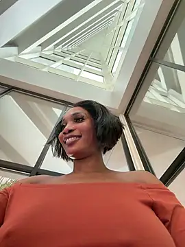 ___Nessa: вебкам-шоу