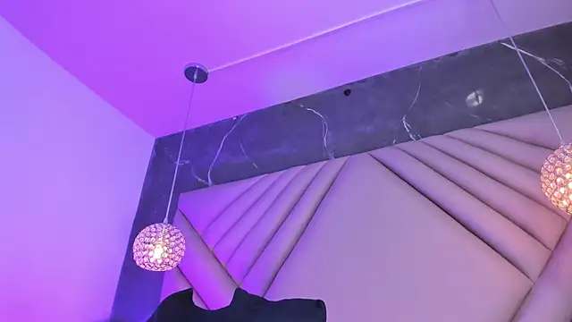 Ibbie_drastic's Live XXX Chat