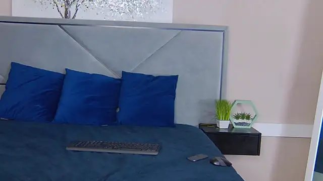 NicoleRosss Live XXX-Chat