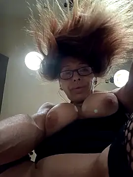 FrozenWafflen Live XXX chat