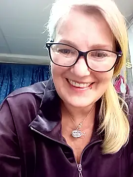 irinamaux Chat XXX in diretta