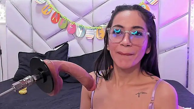 GabbieSkinny's Live XXX Chat