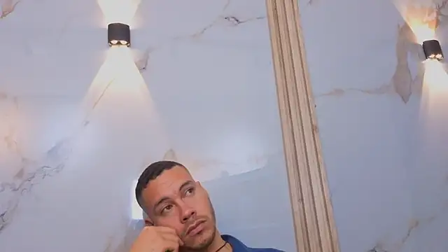 Aron_and_molly: απευθείας συνομιλία ΧΧΧ