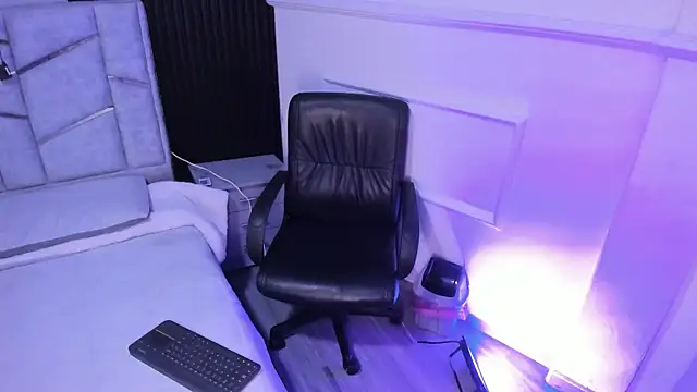 Sienarosewood Live XXX-chat