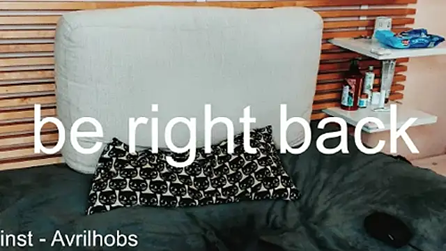 AvrilHobbs: απευθείας συνομιλία ΧΧΧ