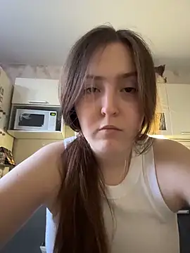 AlphaStream: απευθείας συνομιλία ΧΧΧ