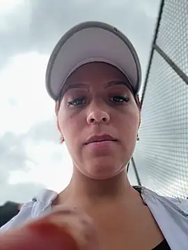 Chat XXX en directo de Queen_Scatlett