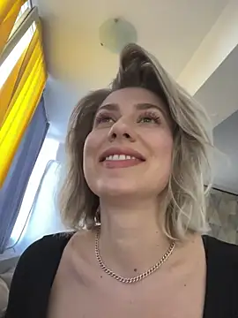 clara_k Chat XXX live