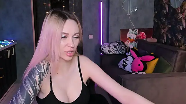 Blckmirrorr's Live XXX Chat