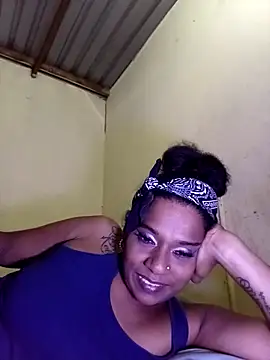 MiZzCreator Chat XXX in diretta