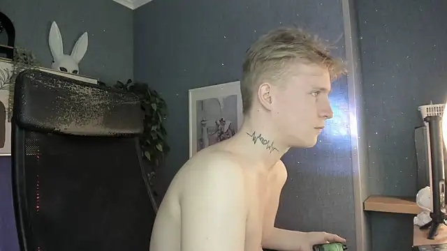 AlexxSweet Chat XXX in diretta