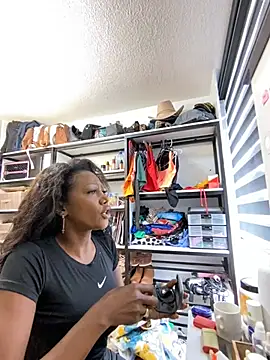 suuki_suukam: απευθείας συνομιλία ΧΧΧ