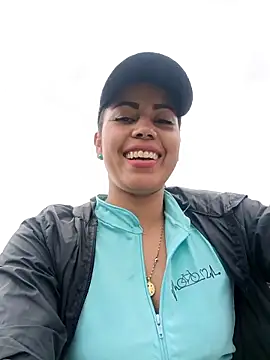 Chat +18 de _andrea30 ao vivo