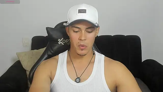 Iamdylan777 在線直播表演