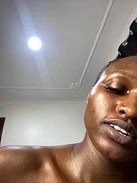 Random_cummern Webbikameraesitys