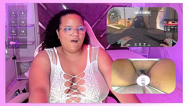 MhiaRey's Webcam Show