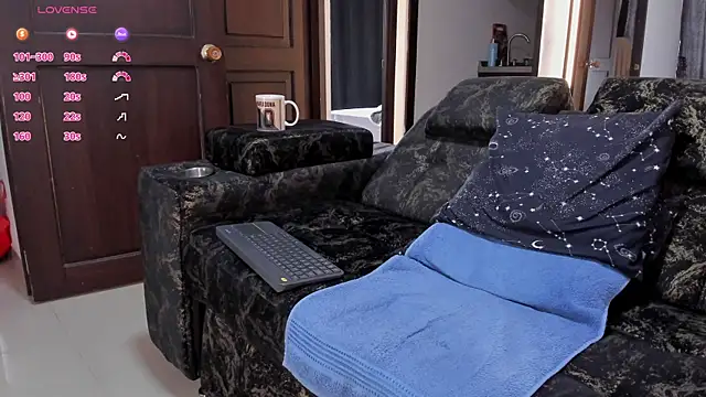 Chatroom XXX en direct de lelouch_97