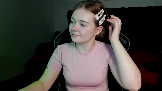 ElinaVale ওয়েবক্যাম শো