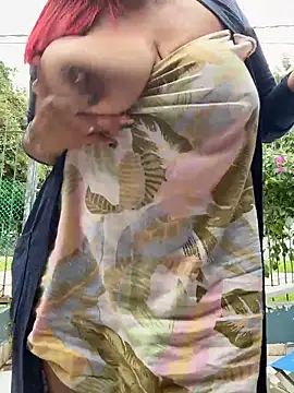 Онлайн чат XXX Sofyalone_