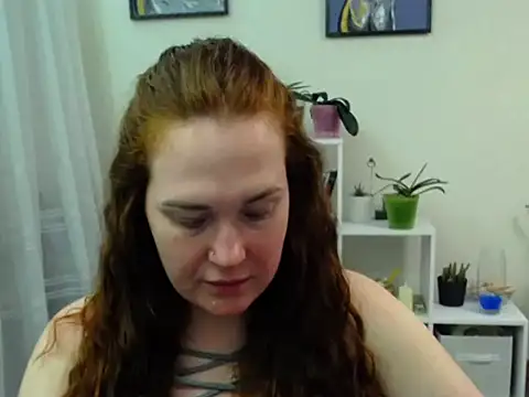 Онлайн чат XXX Lady_Tiana