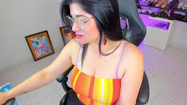 Chat XXX Live BellaFlaming