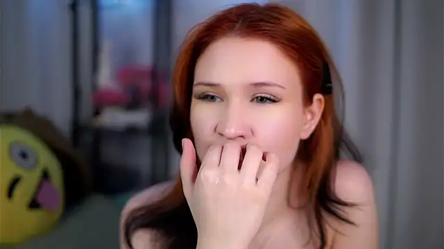 TemikaAltvater Chat XXX in diretta