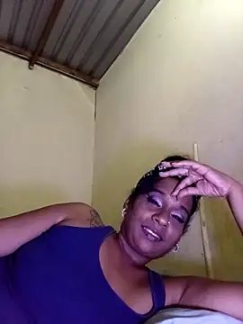 MiZzCreator: онлайн-секс-чат