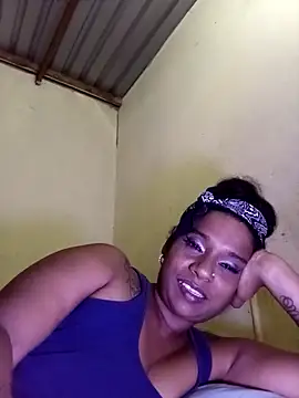 XXX chat uživo modela MiZzCreator