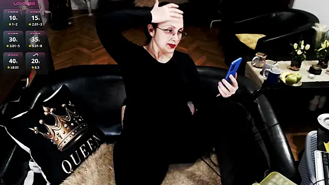 แชท XXX สดของ Imperatriza